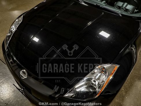 Used 2004 Nissan 350Z Touring image 29