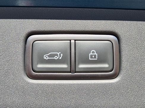 New 2026 Kia EV9 Land image 12