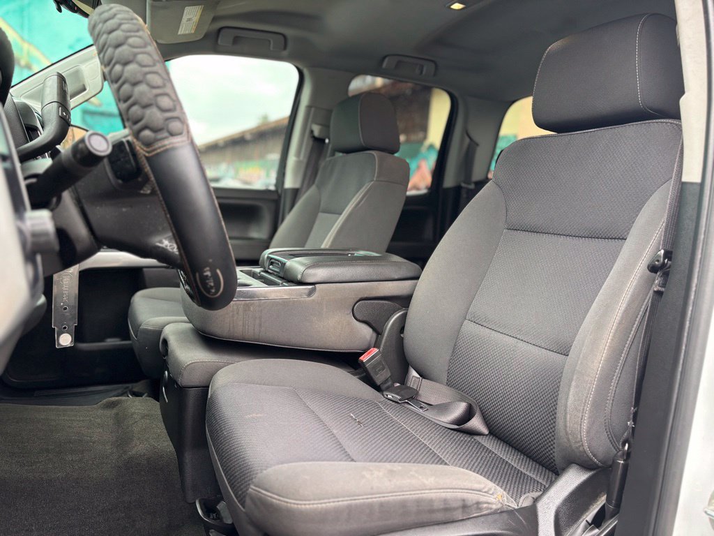 Used 2018 Chevrolet Silverado 1500 LT RWD image 8