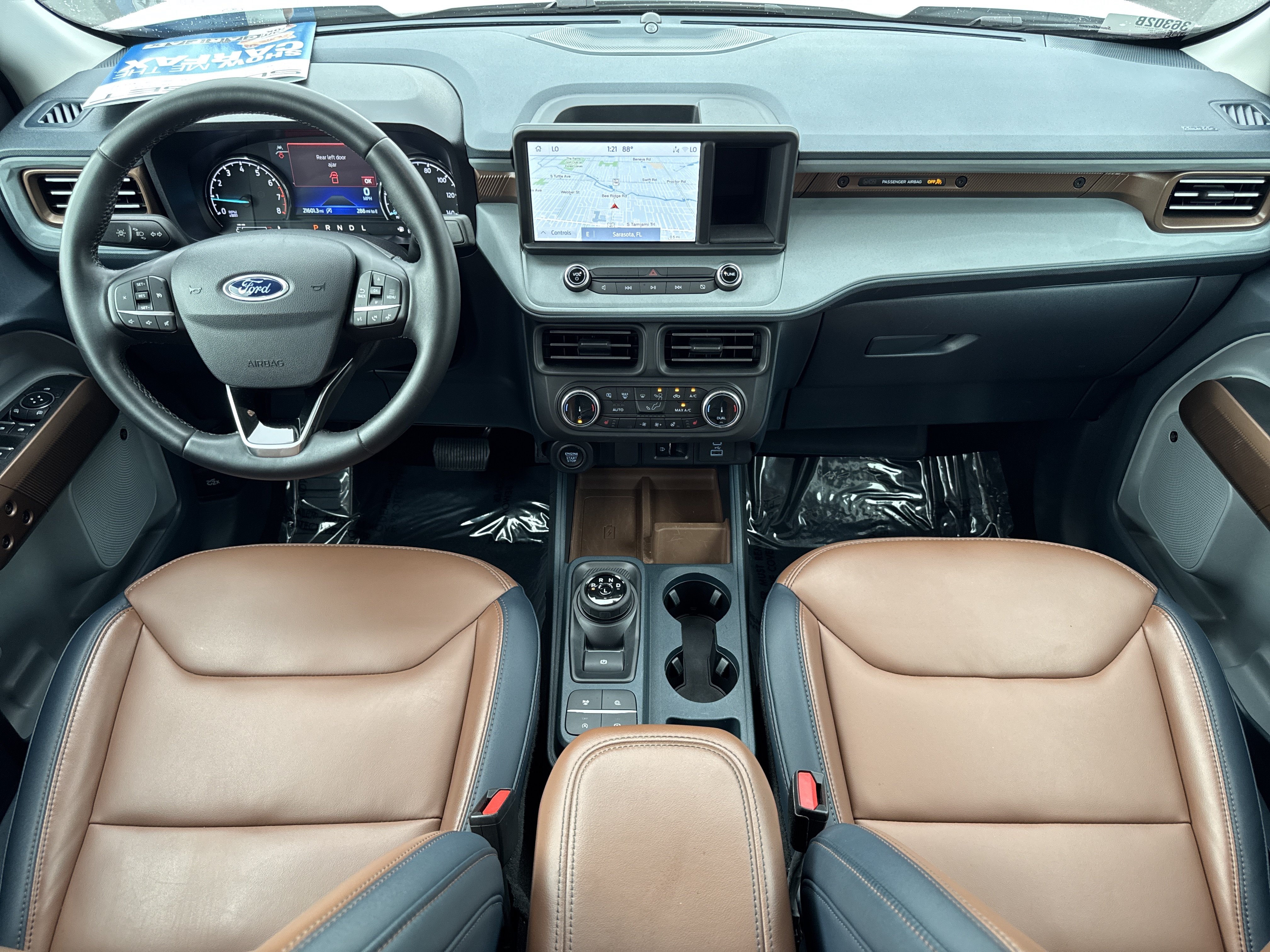 Used 2023 Ford Maverick Lariat w/ Lariat Luxury Package AWD/4WD image 11