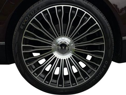 Used 2004 Maybach 57 RWD image 58