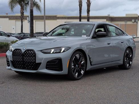 New 2026 BMW 430i w/ M Sport Package image 5