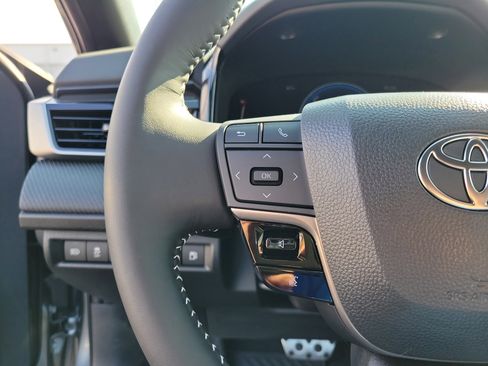 New 2026 Toyota Camry SE image 22