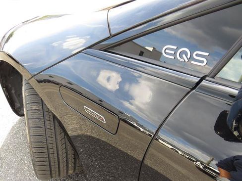 Used 2023 Mercedes-Benz EQS AMG 4MATIC image 29