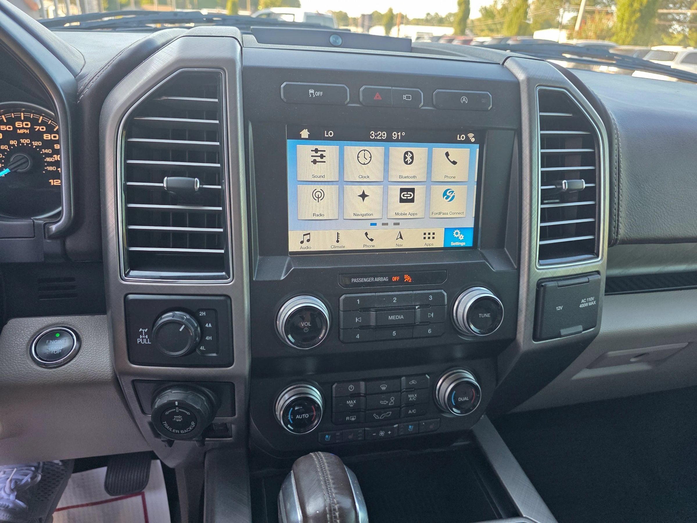 Used 2019 Ford F150 Limited w/ Trailer Tow Package AWD/4WD image 15