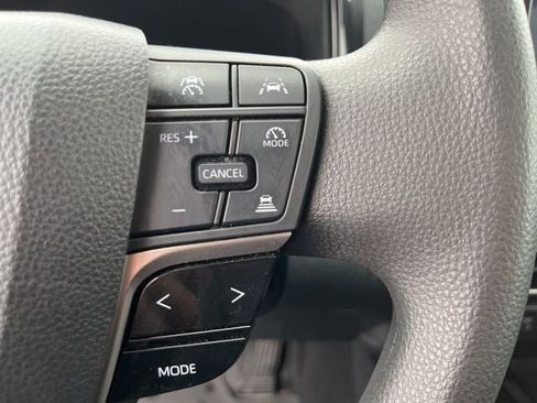 Used 2025 Toyota Camry LE AWD/4WD image 20