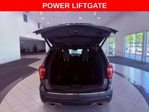 Used 2019 Ford Explorer Limited w/ Class III Trailer Tow Package FWD image 7