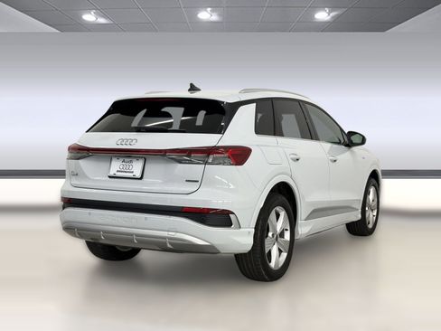 Used 2023 Audi Q4 e-tron Premium Plus w/ Premium Plus AWD/4WD image 9