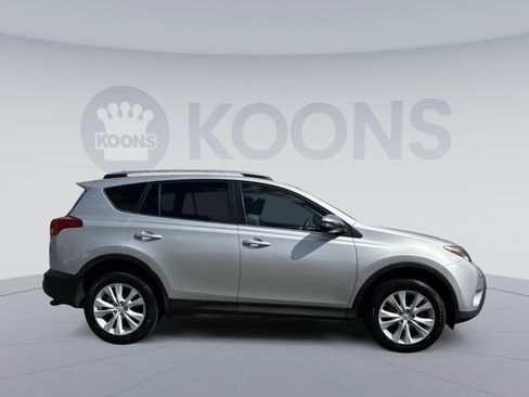 Used 2015 Toyota RAV4 Limited image 8