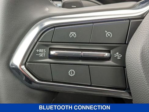 New 2026 Chevrolet Equinox LT w/ LPO, Floor Liner Package AWD/4WD image 17