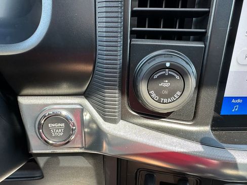 New 2025 Ford F150 Lariat w/ Equipment Group 502A High image 12