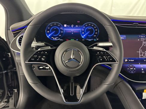 New 2026 Mercedes-Benz EQS 580 4MATIC Sedan image 16