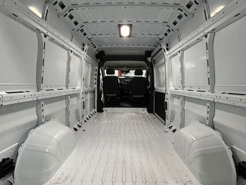 New 2025 RAM ProMaster 3500 w/ Cold Weather Group image 33