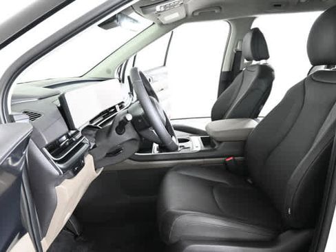 New 2026 Kia Carnival LXS image 19