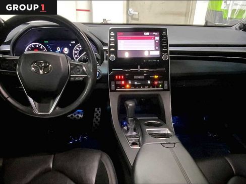 Used 2020 Toyota Avalon XSE w/ Carpet Mat Package image 16