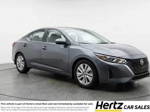 Used 2025 Nissan Sentra S image 1