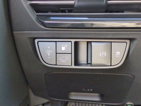 New 2025 Kia EV6 GT-Line image 17