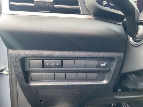 New 2025 Mitsubishi Outlander SEL image 20