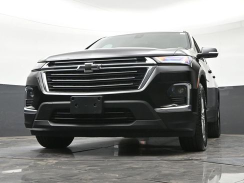Used 2023 Chevrolet Traverse LT AWD/4WD image 31