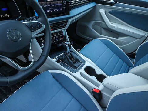 New 2026 Volkswagen Jetta SE image 21