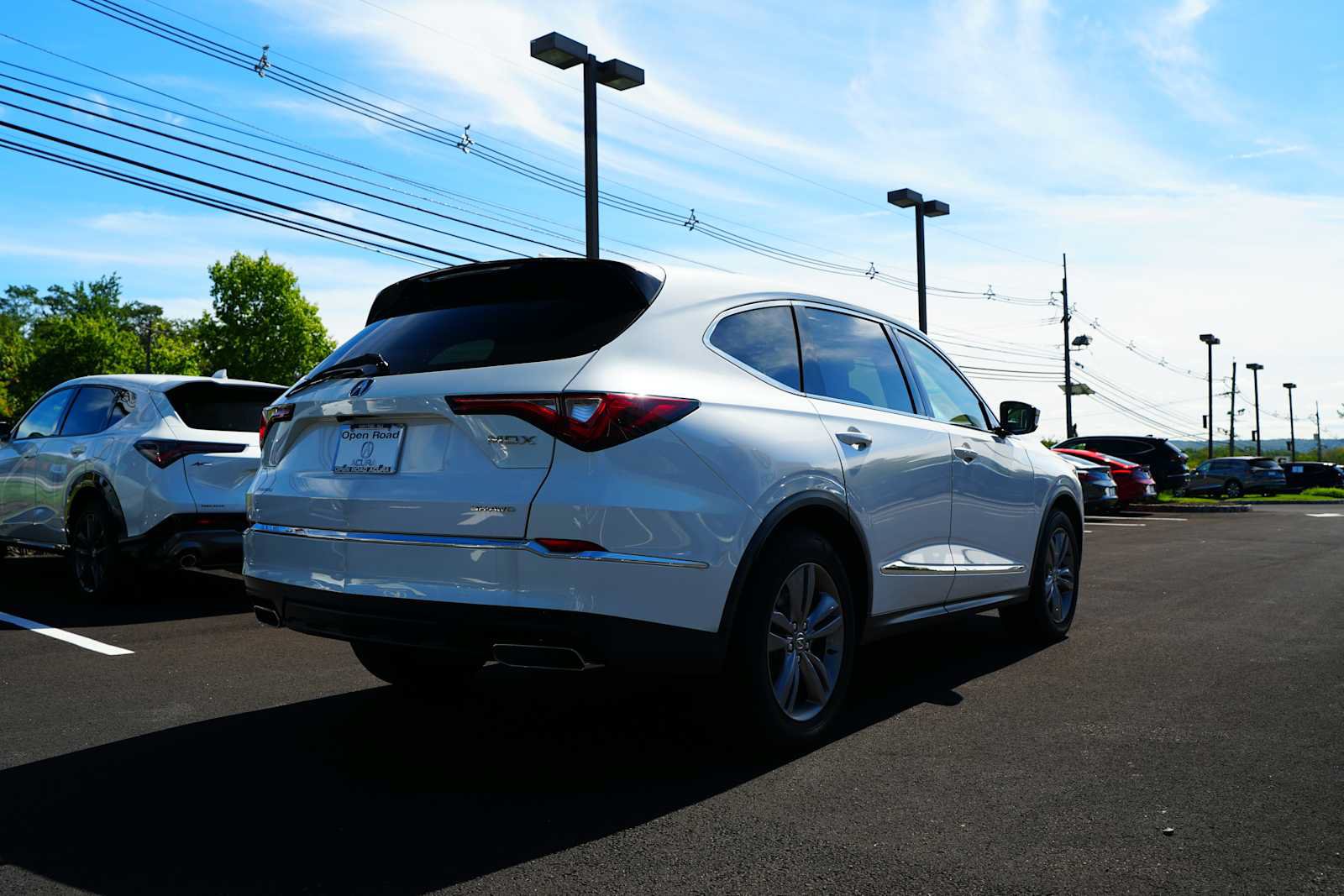 Used 2023 Acura MDX SH-AWD image 7