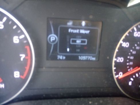 Used 2017 Kia Sportage LX w/ LX Popular Package image 11