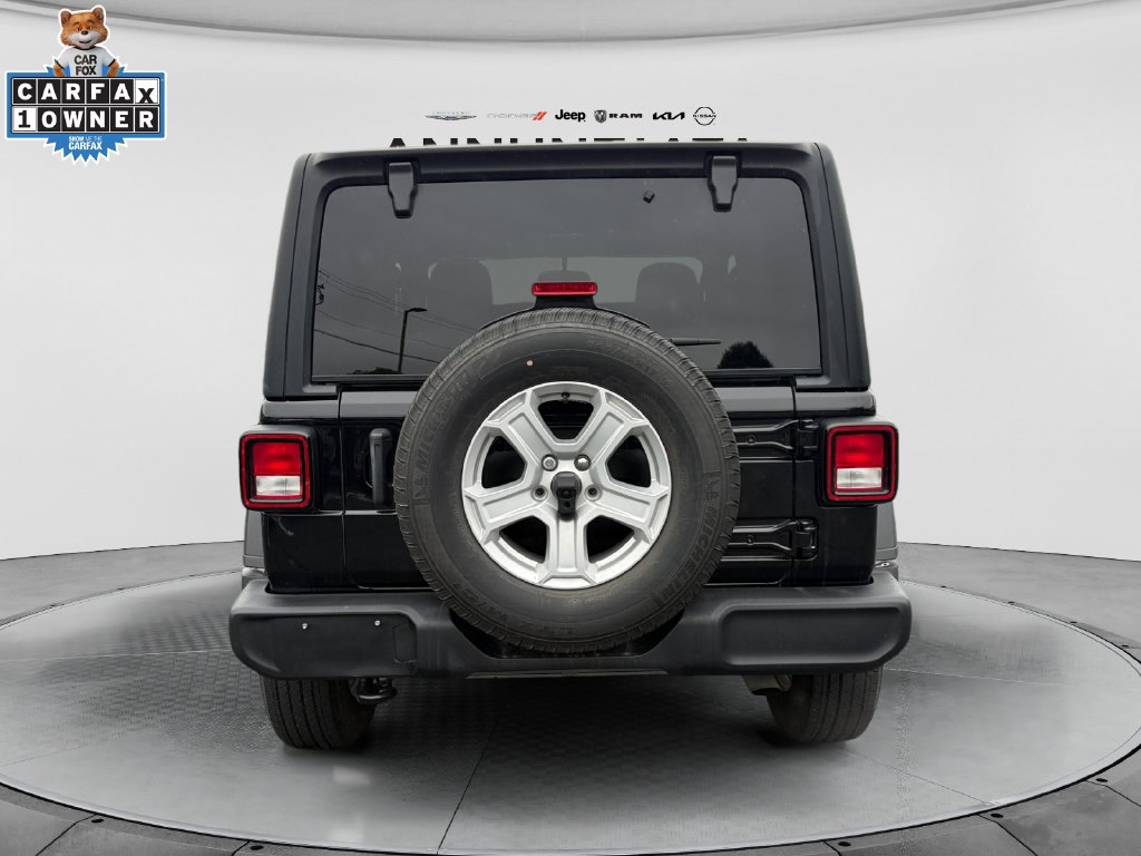 Certified 2022 Jeep Wrangler Sport AWD/4WD image 4