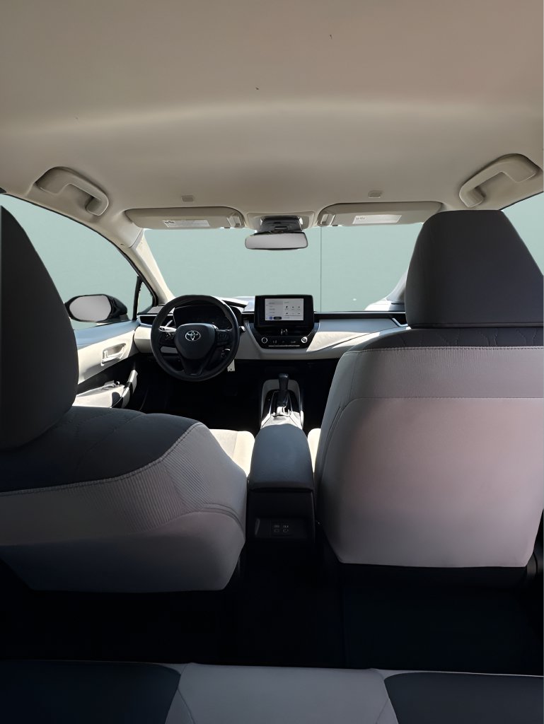Used 2024 Toyota Corolla LE FWD image 22