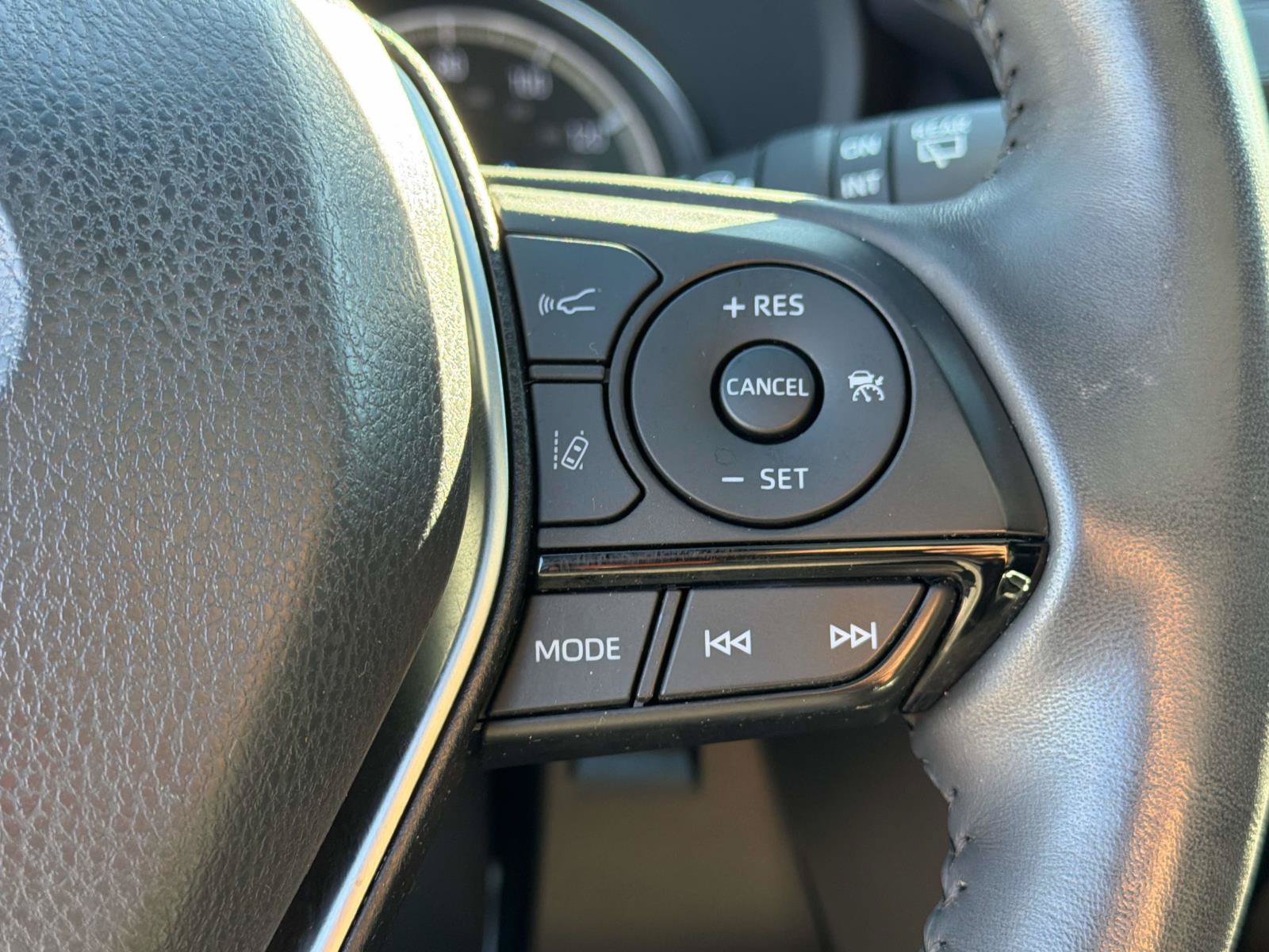 Used 2021 Toyota Venza Limited AWD/4WD image 35