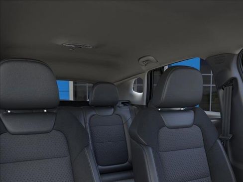 New 2025 Chevrolet Trax LT w/ Driver Confidence Package image 24