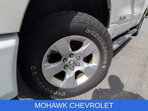Used 2019 RAM 1500 Big Horn AWD/4WD image 7