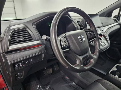 Used 2025 Honda Odyssey Sport-L image 10