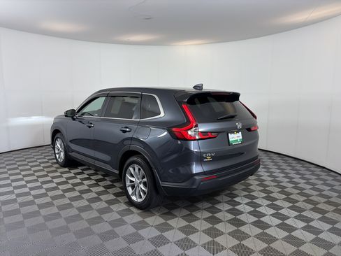 Used 2025 Honda CR-V EX image 8
