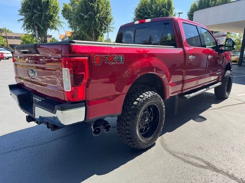 Used 2019 Ford F250 Lariat w/ Lariat Ultimate Package AWD/4WD image 6