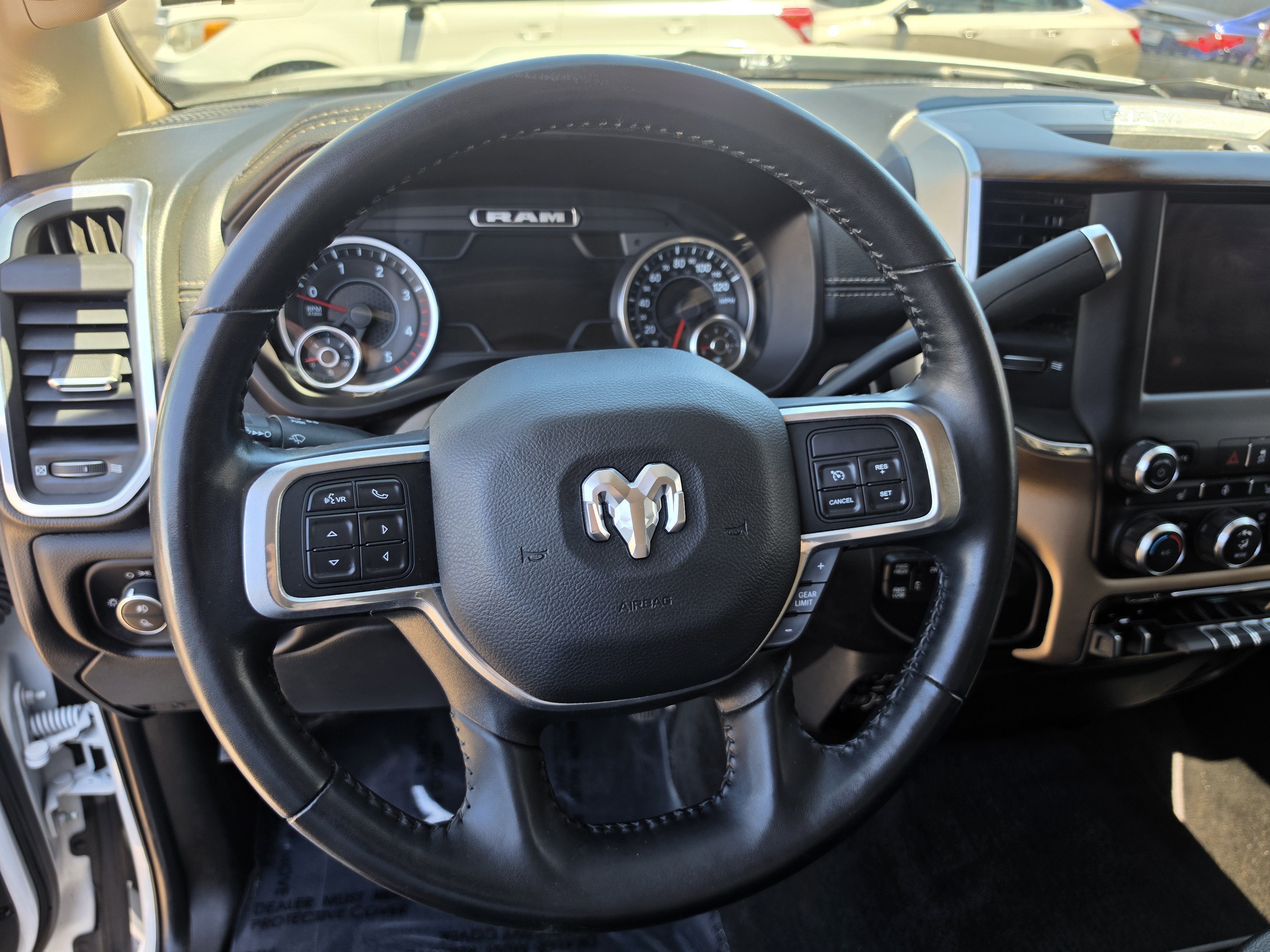 Used 2022 RAM 2500 Laramie AWD/4WD image 13