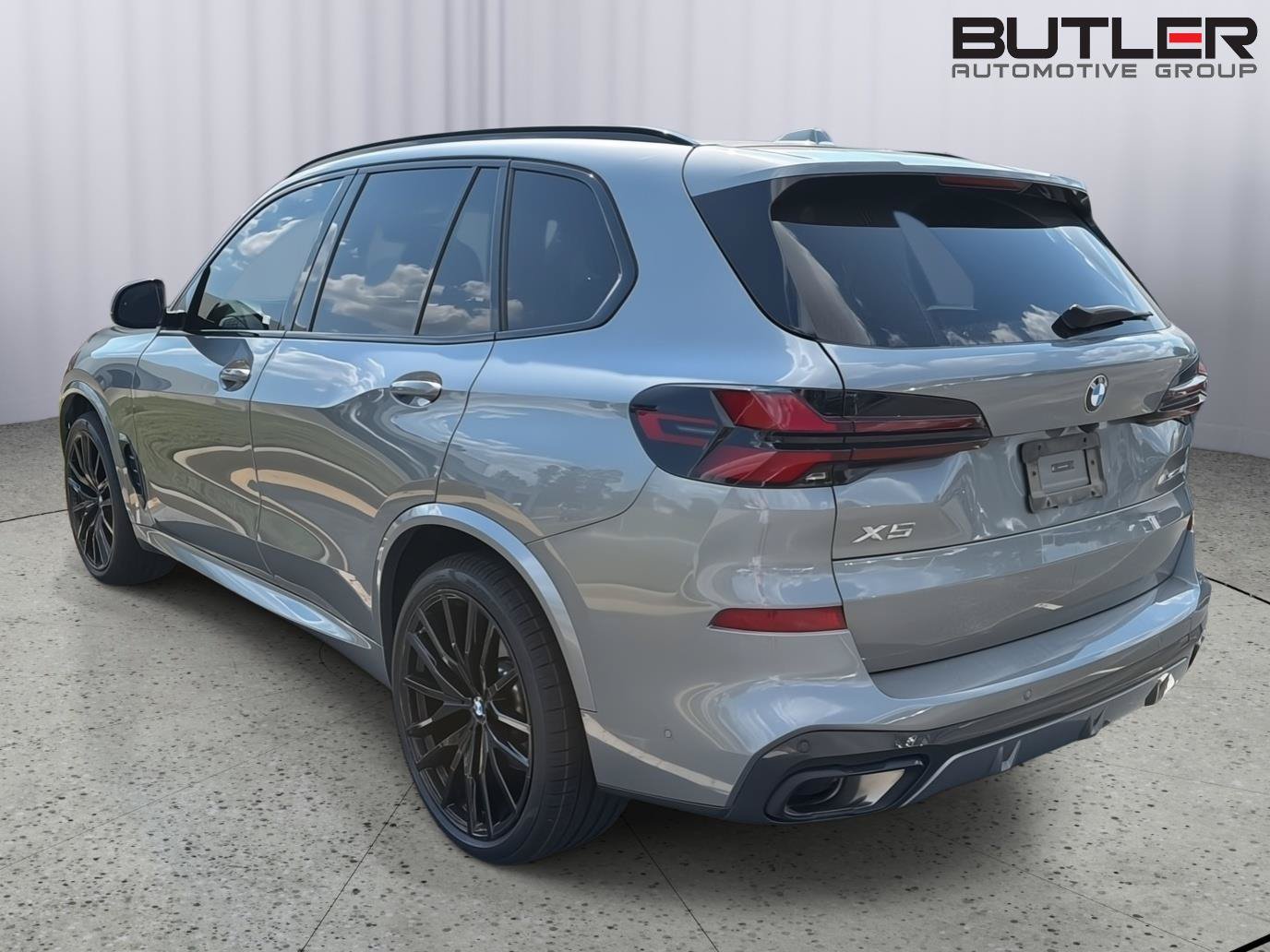Used 2025 BMW X5 sDrive40i w/ M Sport Package RWD image 10