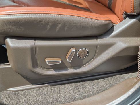 Used 2019 Ford F150 King Ranch w/ Equipment Group 601A Luxury AWD/4WD image 15