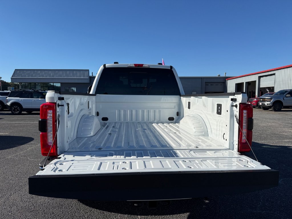 New 2027 Ford F250 Lariat w/ Chrome Package AWD/4WD image 16