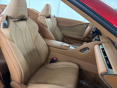 Used 2023 Lexus LC 500 Convertible w/ Touring Package RWD image 31