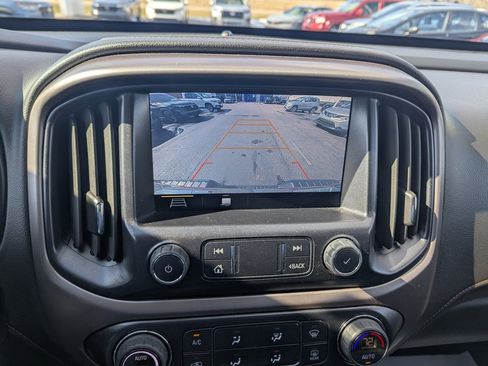 Used 2022 GMC Canyon AT4 w/ Trailering Package image 14