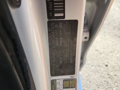 Used 2015 Kia Forte EX FWD image 17
