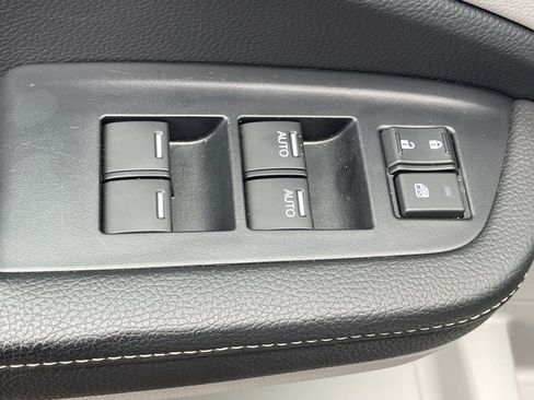 Used 2025 Honda Ridgeline RTL image 12