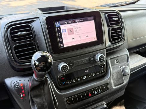 Used 2023 RAM ProMaster 2500 FWD image 16