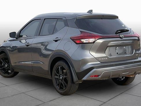 Used 2024 Nissan Kicks SV FWD image 11