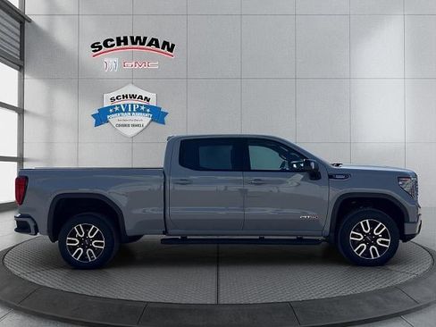 Used 2025 GMC Sierra 1500 AT4 w/ AT4 Preferred Package AWD/4WD image 3