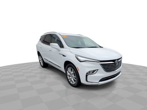 Certified 2024 Buick Enclave Essence w/ Experience Buick Package AWD/4WD image 2