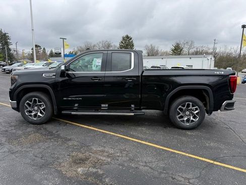 New 2026 GMC Sierra 1500 SLE w/ Preferred Package AWD/4WD image 8