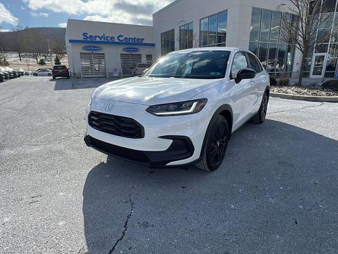 New 2026 Honda HR-V Sport image 8