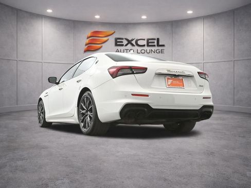 Used 2022 Maserati Ghibli Modena RWD image 53