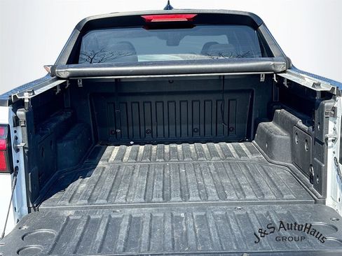 Used 2024 Hyundai Santa Cruz SE image 27